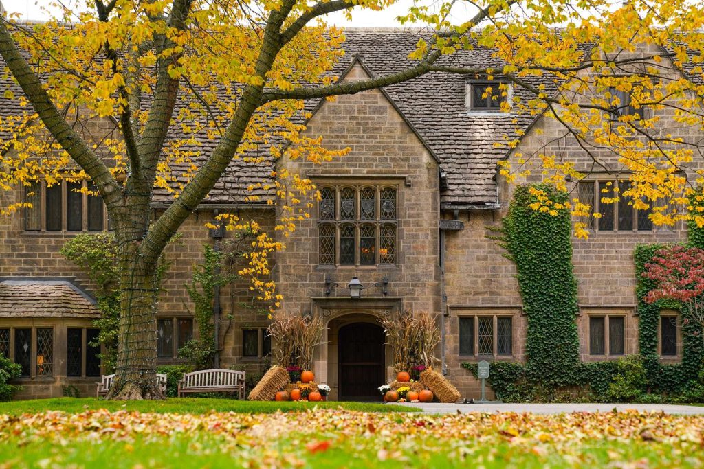 Edsel and Eleanor Ford House in the fall