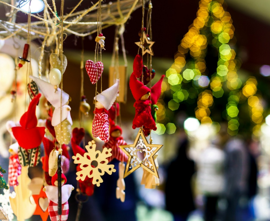 Best Holiday Shopping Events in the Iowa City Area | Urban ...