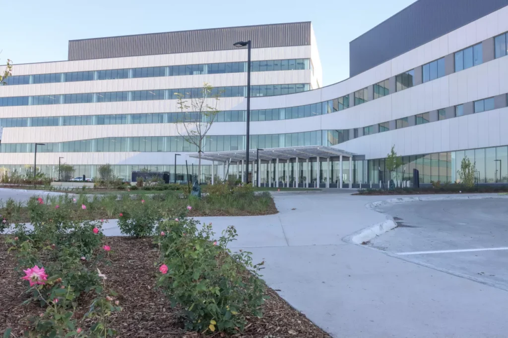 The exterior of the University of Iowa Health Care North Liberty campus