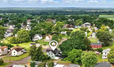 4 Bedrooms Bedrooms, 0 ,2 BathroomsBathrooms,Residential,1802 9th Ave, Belle Plaine, Iowa 52208,202503888