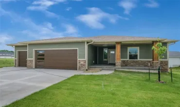 3 Bedrooms Bedrooms, 0 ,2 BathroomsBathrooms,Residential,1529 3rd St SW, Mt Vernon, Iowa 52314,202503891