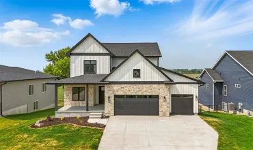 5 Bedrooms Bedrooms, 0 ,3 BathroomsBathrooms,Residential,702 Beck Dr., Solon, Iowa 52333,202504397
