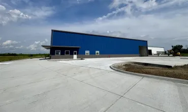 0 , 0 ,0,Commercial Sale,3150 Eagle View Court, Robins, Iowa 52328,202504724