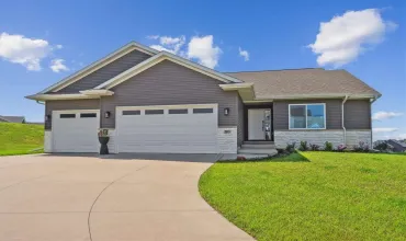 3 Bedrooms Bedrooms, 0 ,2 BathroomsBathrooms,Residential,203 Edelweiss Cir, Tiffin, Iowa 52340,202505282