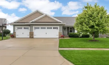 5 Bedrooms Bedrooms, 0 ,3 BathroomsBathrooms,Residential,657 Oak Park, Marion, Iowa 52302,2507220