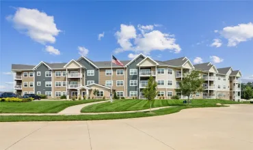 2 Bedrooms Bedrooms, 0 ,2 BathroomsBathrooms,Residential,3550 Stone Creek CIR SW, 313, Cedar Rapids, Iowa 52404,2507119