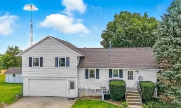Iowa City, Iowa 52240, Residential, Sale, MLS #202505410