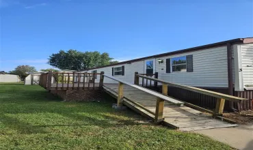 2 Bedrooms Bedrooms, 0 ,1 BathroomBathrooms,Residential,3 Video Ct, Iowa City, Iowa 52240,202505452