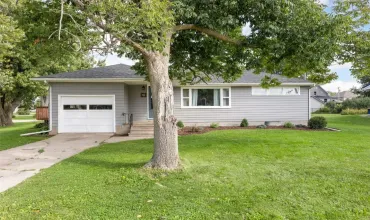 3 Bedrooms Bedrooms, 6 Rooms Rooms,1 BathroomBathrooms,Residential,200 Hubbell, Martelle, Iowa 52305,2507404