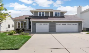 3 Bedrooms Bedrooms, 0 ,3 BathroomsBathrooms,Residential,2525 Plymouth, Marion, Iowa 52302,2507311