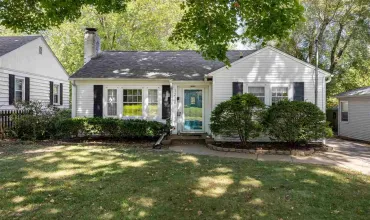 3 Bedrooms Bedrooms, 0 ,1 BathroomBathrooms,Residential,1212 Kirkwood Ave, Iowa 52240,202505633