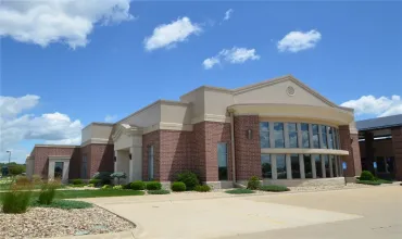 Hiawatha, Iowa 52233, Commercial Sale, For Sale, MLS #2507756