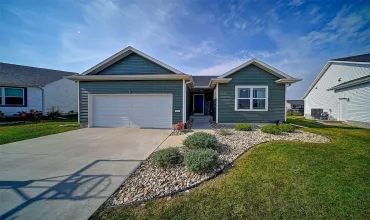 3 Bedrooms Bedrooms, 0 ,2 BathroomsBathrooms,Residential,8809 Middlebury, Cedar Rapids, Iowa 52404,2507868