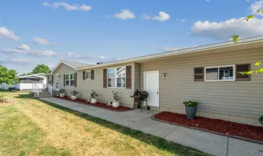 3 Bedrooms Bedrooms, 0 ,2 BathroomsBathrooms,Residential,279 Paddock Cir, Iowa City, Iowa 52240,202505936