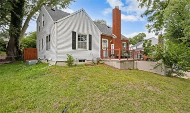 4 Bedrooms Bedrooms, 8 Rooms Rooms,2 BathroomsBathrooms,Residential,205 21st, Cedar Rapids, Iowa 52402,2508490