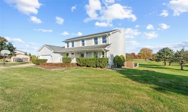 4 Bedrooms Bedrooms, 0 ,2 BathroomsBathrooms,Residential,5854 Wells Ln, Cedar Rapids, Iowa 52411,2509030