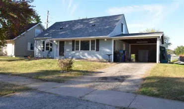 4 Bedrooms Bedrooms, 0 ,3 BathroomsBathrooms,Residential,3312 G Ave NW, Cedar Rapids, Iowa 52405,202506743