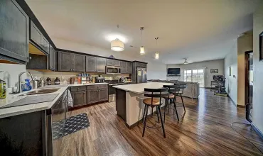 1 Bedroom Bedrooms, 0 ,1 BathroomBathrooms,Residential,2869 Spring Rose Cir., 207, Coralville, Iowa 52241,202506962