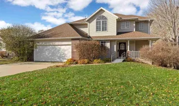 4 Bedrooms Bedrooms, 0 ,3 BathroomsBathrooms,Residential,2450 Mulberry St, Coralville, Iowa 52241,202506974