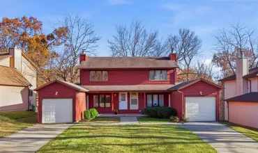 2 Bedrooms Bedrooms, 0 ,2 BathroomsBathrooms,Residential,1335 Southview Cir, Coralville, Iowa 52241,202507020