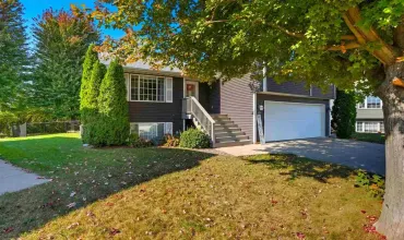 Iowa City, Iowa 52240, Residential, For Sale, MLS #202507196