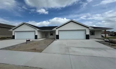 Cedar Rapids, Iowa 52404, Residential, For Sale, MLS #2502738