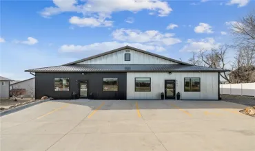 Robins, Iowa 52328, Commercial Lease, Sale, MLS #2509807
