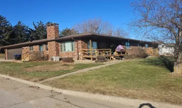 Belle Plaine, Iowa 52208, Residential, Sale, MLS #2510010