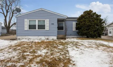 Cedar Rapids, Iowa 52405, Residential, Sale, MLS #2600067