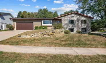 Iowa City, Iowa 52246, Residential, Sale, MLS #202600564
