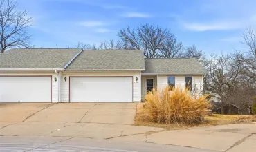 Iowa City, Iowa 52246, Residential, Sale, MLS #202601422
