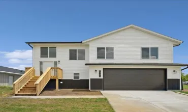 Muscatine, Iowa 52761, Residential, Sale, MLS #202601447