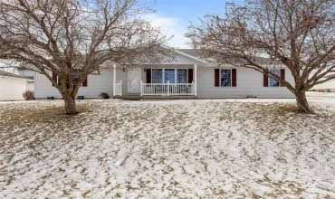 Newhall, Iowa 52315, Residential, Sale, MLS #2601552