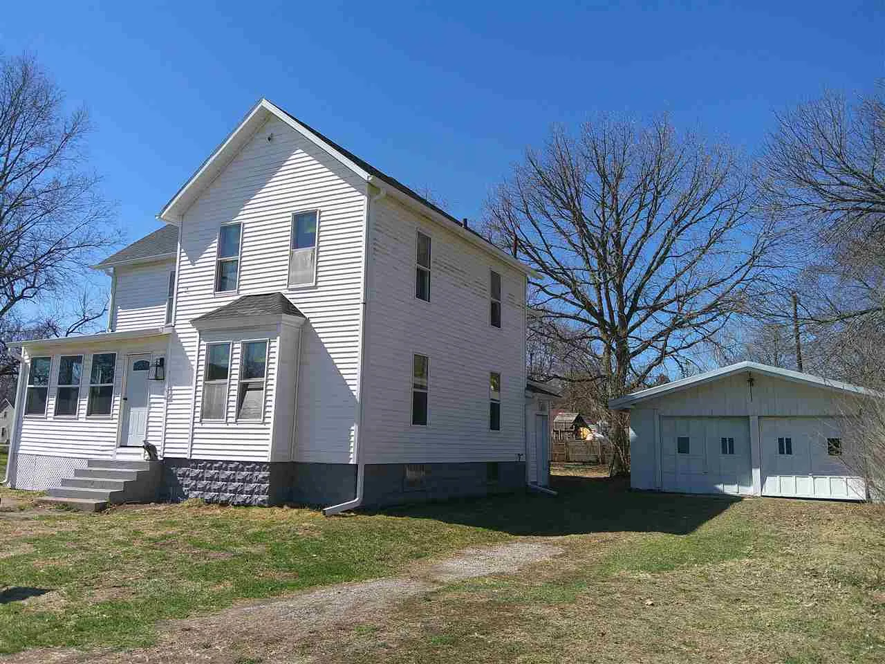 207 Short St, Nichols, Iowa 52766 – Property Featured Image