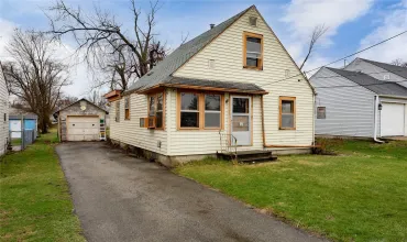 Cedar Rapids, Iowa 52402, Residential, Sale, MLS #2602172