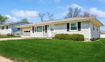 Cedar Rapids, Iowa 52404, Residential, Sale, MLS #202602639