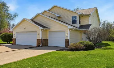 Iowa City, Iowa 52240, Residential, Sale, MLS #202602675