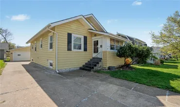 Cedar Rapids, Iowa 52402, Residential, Sale, MLS #2602857