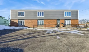 Marion, Iowa 52302, Commercial Lease, Sale, MLS #2508335