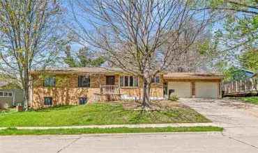 Iowa City, Iowa 52245, Residential, Sale, MLS #202602805