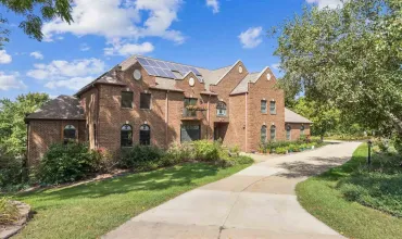 Iowa City, Iowa 52246, Residential, Sale, MLS #202602890