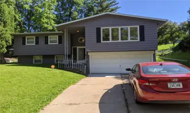 Cedar Rapids, Iowa 52402, Residential, Sale, MLS #2603071