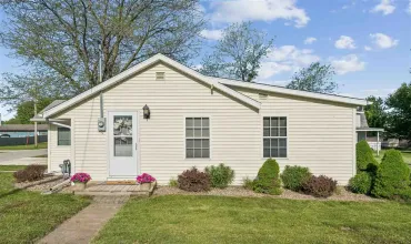 Urbana, Iowa 52345, Residential, Sale, MLS #202603158