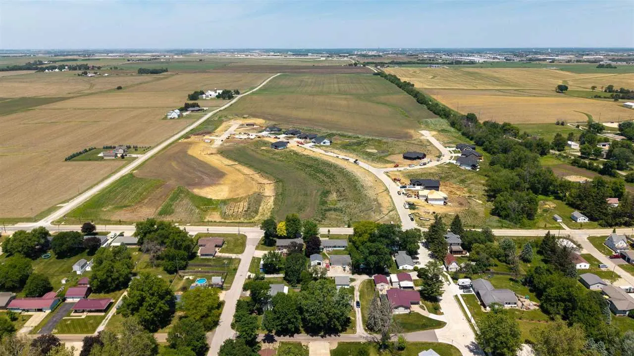 220 Howard Avenue NW, Swisher, Iowa 52338 – Property Featured Image