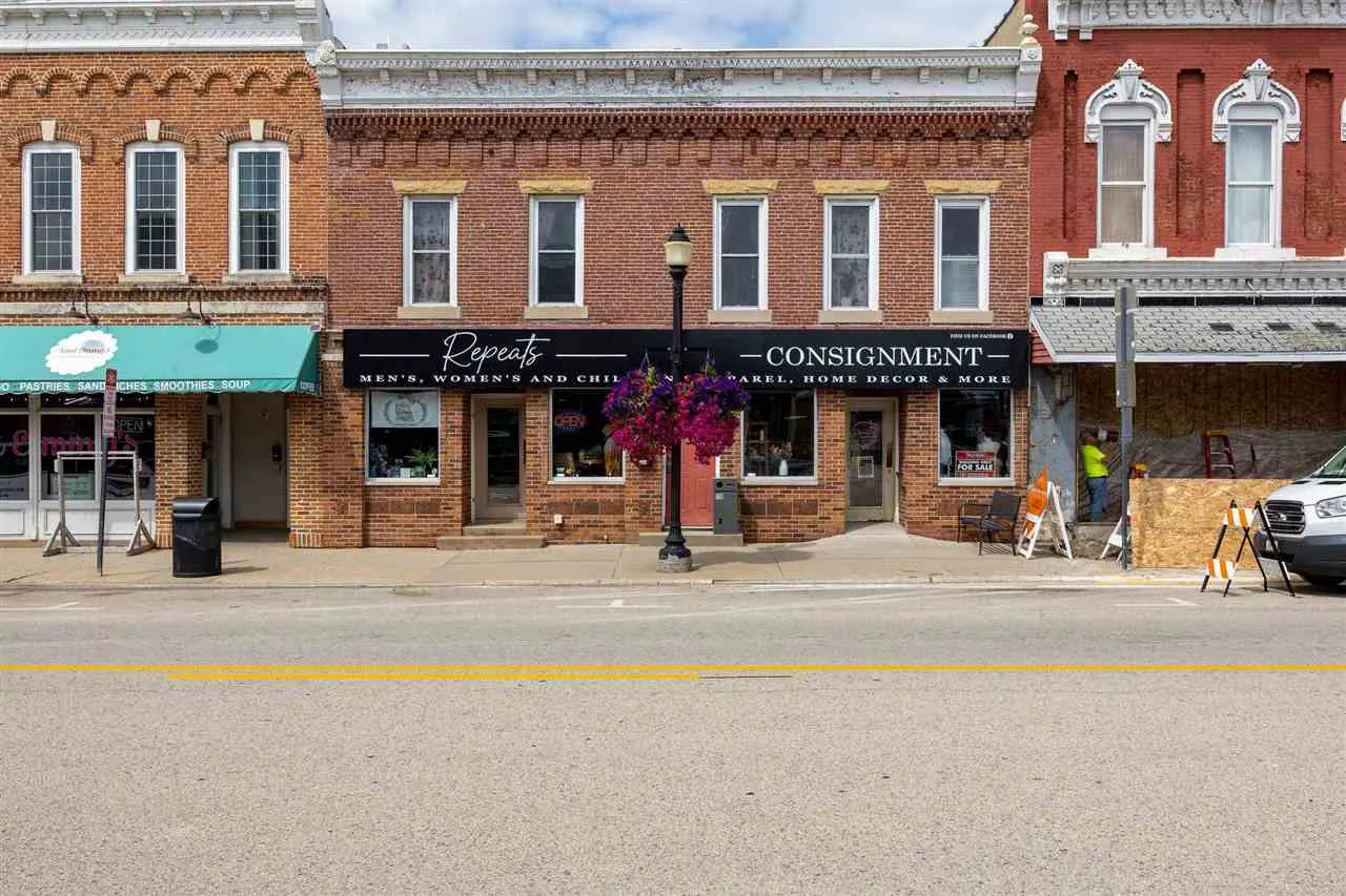 118 N Franklin St, Manchester, Iowa 52057 – Property Featured Image