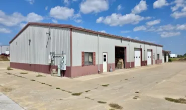 Iowa City, Iowa 52240, Commercial Lease, Sale, MLS #202505637