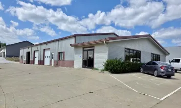Iowa City, Iowa 52240, Commercial Lease, Sale, MLS #202505618