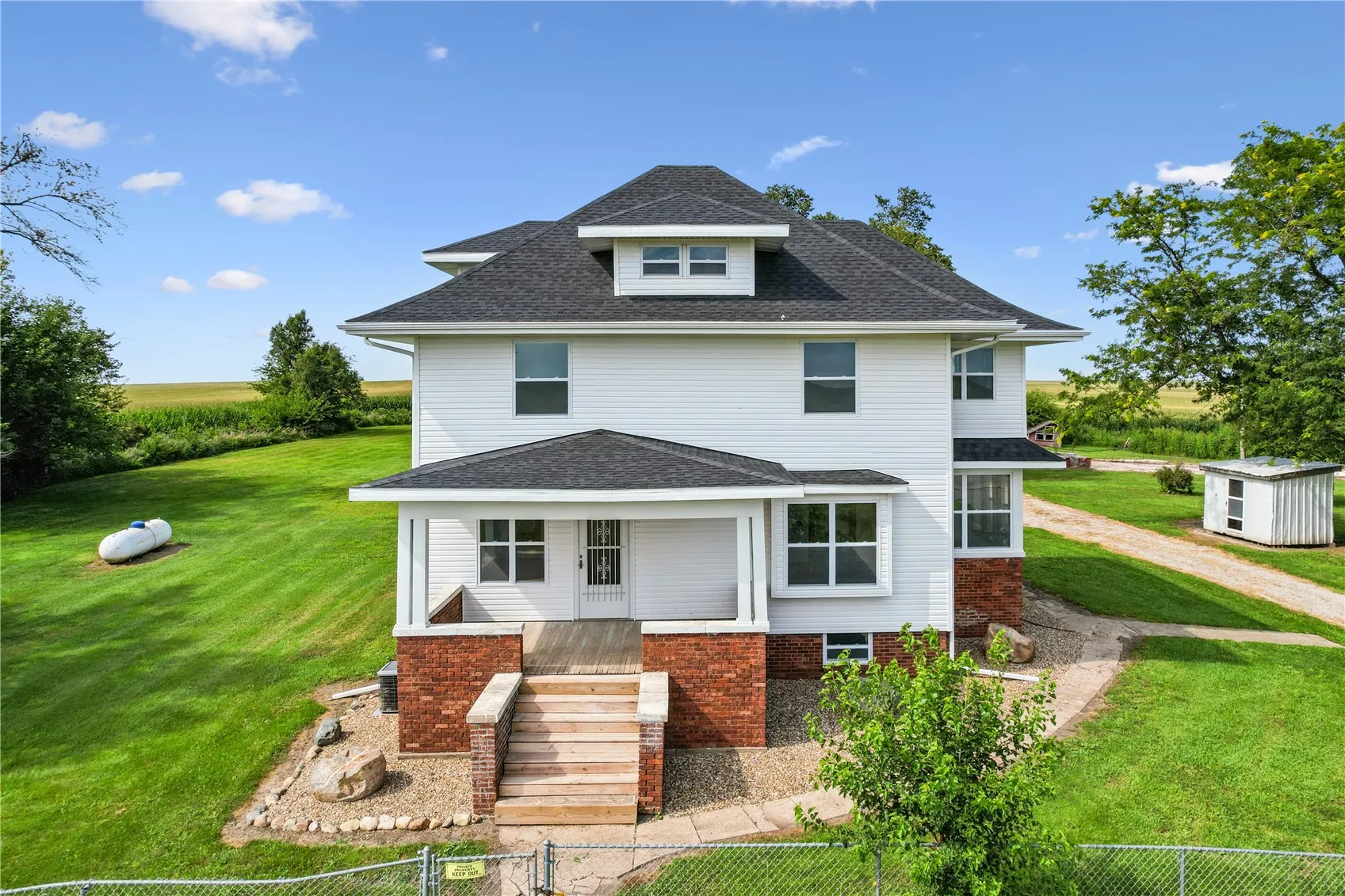 2253 73rd Street, Van Horne, Iowa 52346 – Property Featured Image