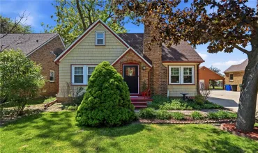 Cedar Rapids, Iowa 52403, Residential, Sale, MLS #2602889