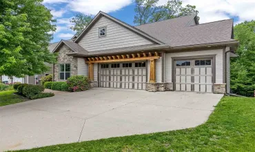 Iowa City, Iowa 52245, Residential, Sale, MLS #202603294